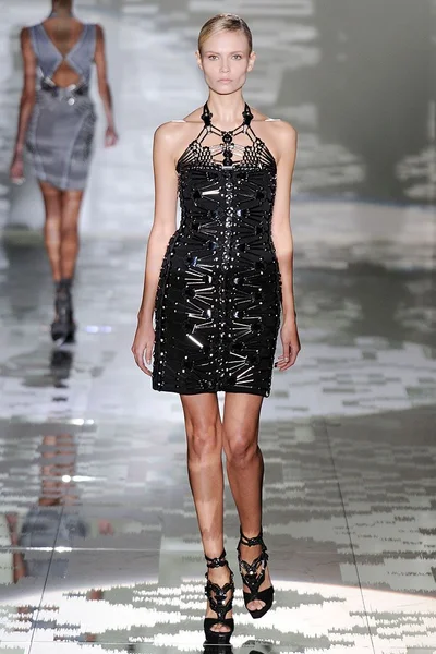 Look 45